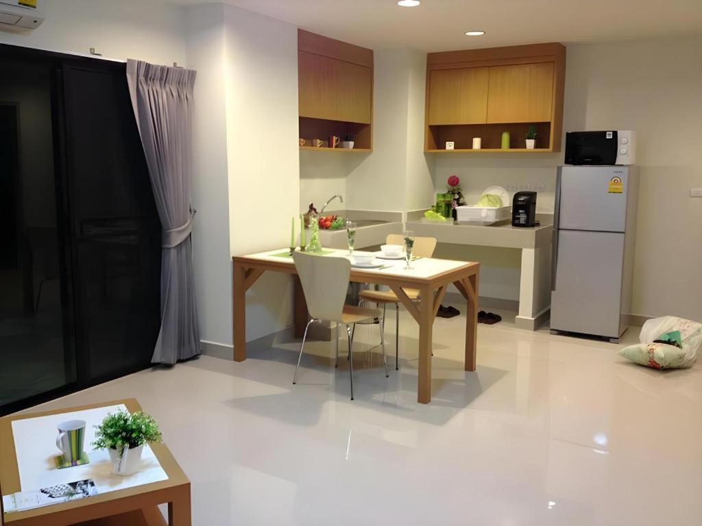 Ipremium Sukhumvit 81 Hotel Bangkok Exterior foto