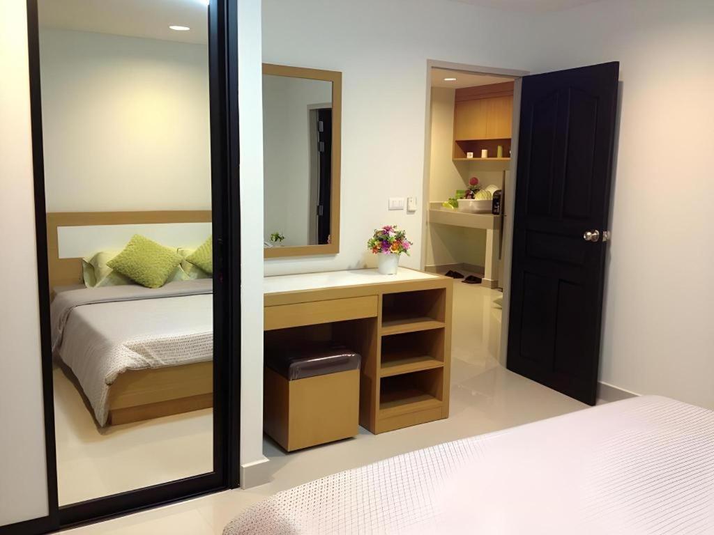 Ipremium Sukhumvit 81 Hotel Bangkok Exterior foto