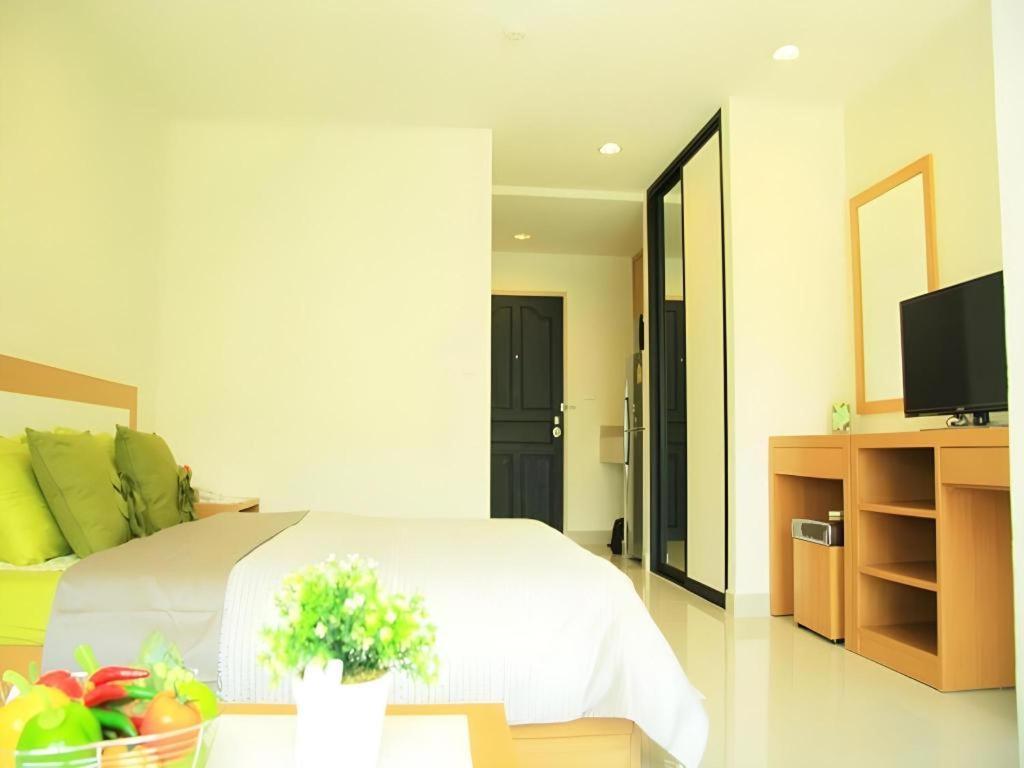 Ipremium Sukhumvit 81 Hotel Bangkok Exterior foto