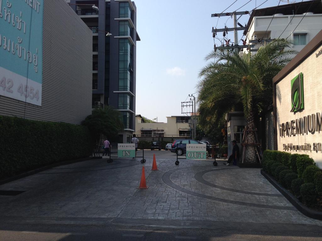 Ipremium Sukhumvit 81 Hotel Bangkok Exterior foto